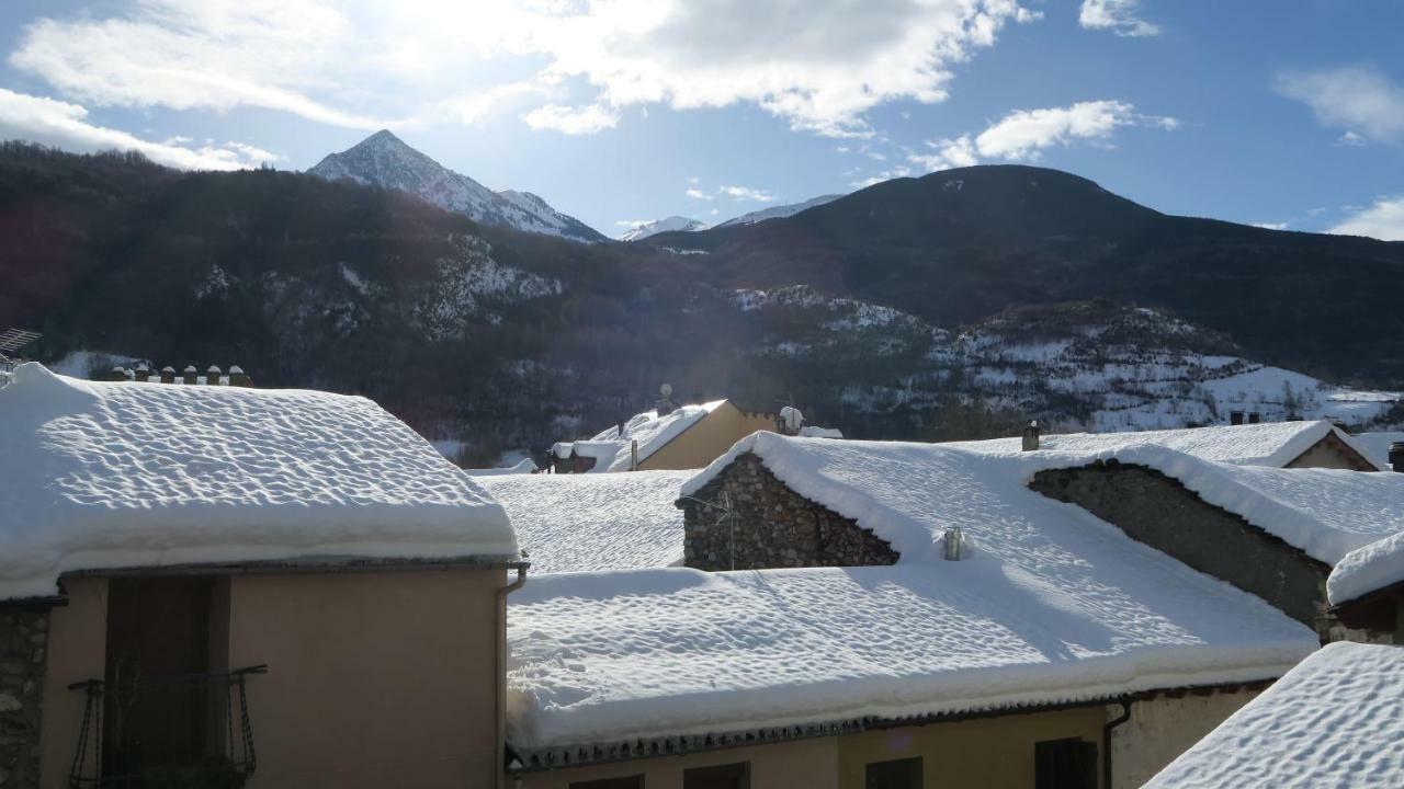 Apartamento En Benasque Casa Sinantonio - Inmocyma Exteriér fotografie